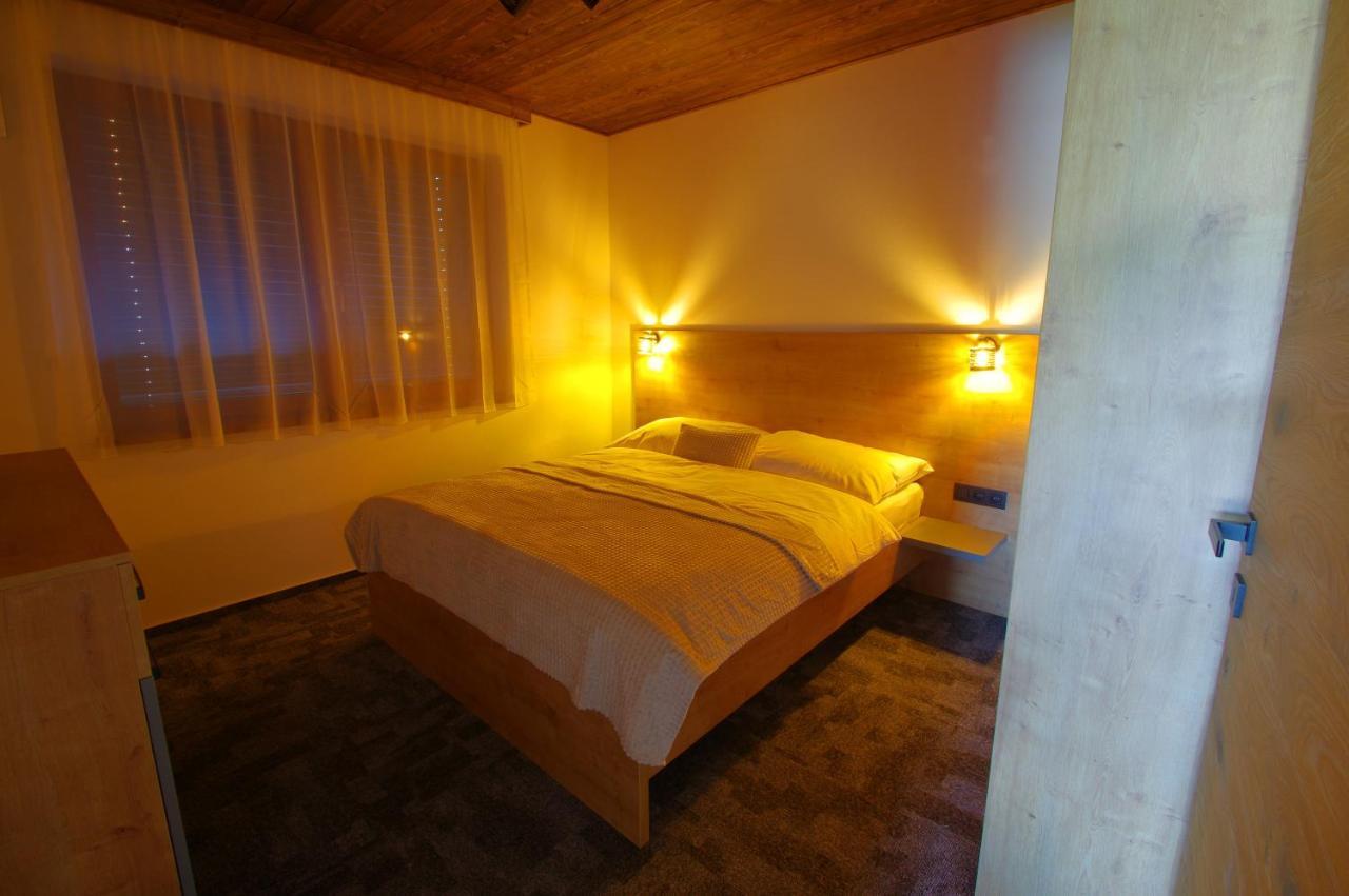 Apartman A1 Hrabusice Exterior photo